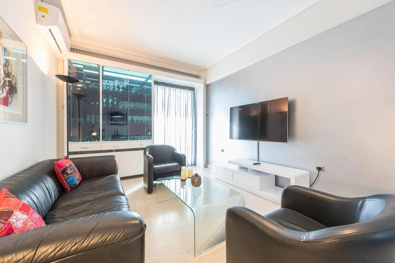 Seaside Central Apartment Афины Экстерьер фото