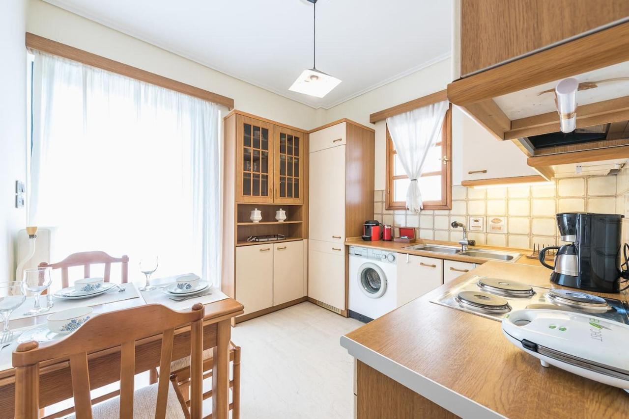 Seaside Central Apartment Афины Экстерьер фото