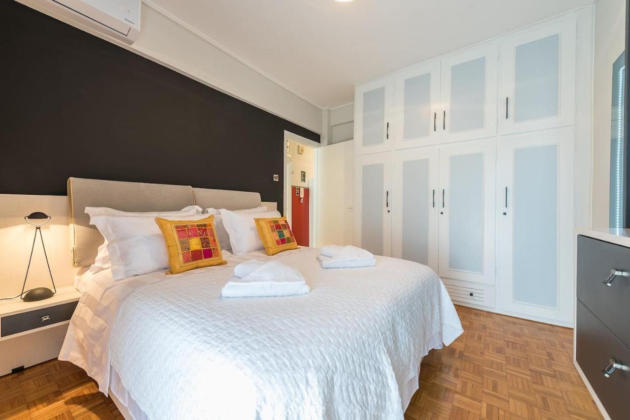 Seaside Central Apartment Афины Экстерьер фото