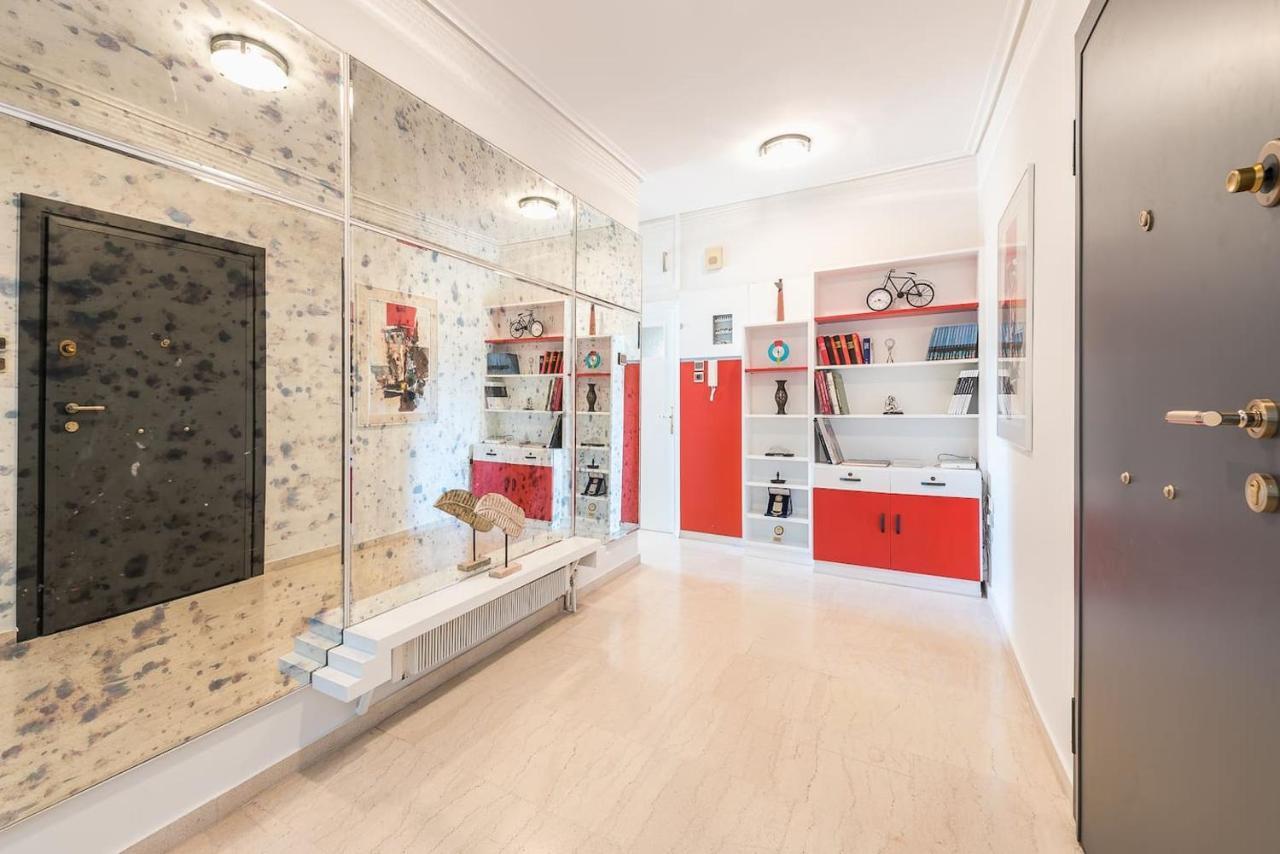 Seaside Central Apartment Афины Экстерьер фото
