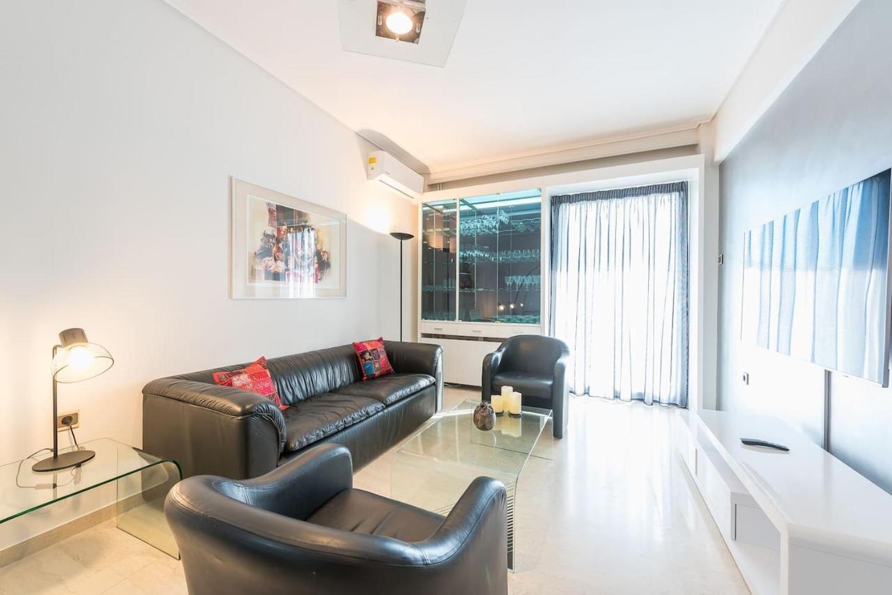 Seaside Central Apartment Афины Экстерьер фото